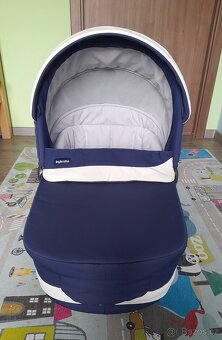 Prostorná hluboká korba Inglesina Sofia+tašky a pláštěnka - 5