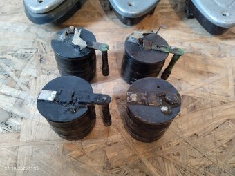 Jawa pérák, kývačka, půlbuben, ČZ prase - 5