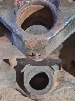 Konzole přední nápravy zetor - 5