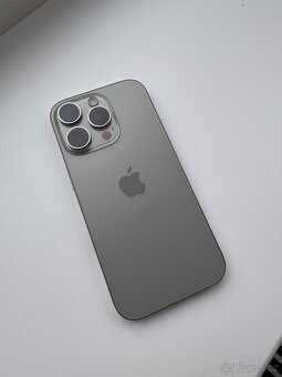 Apple iPhone 16PRO 128GB Přírodní titan - 5