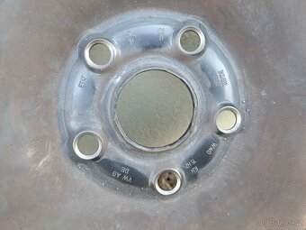 letní sada R15 s roztečí 5x112 - 5