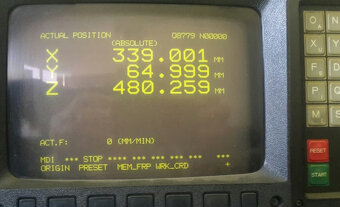 Obráběcí centra - vertikální MV 40 - 5