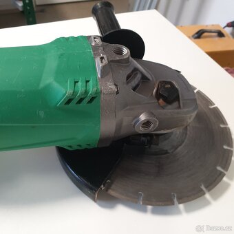 Úhlová bruska HikokI G23SW2 - 5