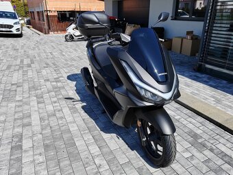 Honda Pcx 125 Dx -ČR 6let záruka BLACK - 5