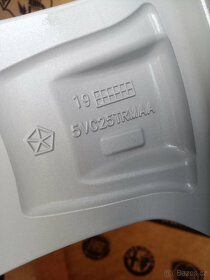 Nové alu kola orig. Jeep Compass II 5x110 r17 - 5
