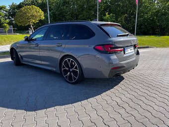 BMW 530xd, 2022, TOP STAV, pravidelný servis,webasto - 5
