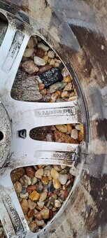 Vw Touareg Alu kola 225/60 R17 - 5