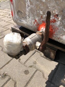 Hydraulická nádrž AFHYMAT s komponenty - 5