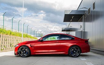 BMW M4 F82 Coupé 3.0 biturbo 431hp 2016 - 5
