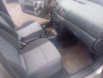 Škoda Octavia - 5