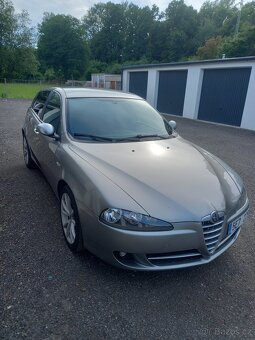 Alfa Romeo 147 1.9 110 KW - 5