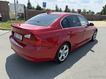 BMW E90 325i 160kW •Najeto 312tis/km•NOVÁ STK+ - 5