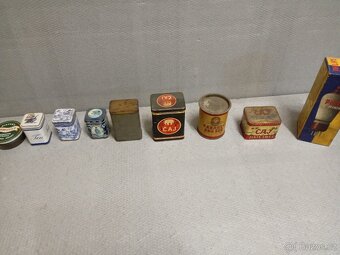 Stare plechovky - 5