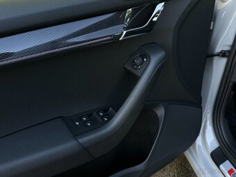 Škoda Octavia III RS CHALENGE 2.0TSI/169kW 1.Maj. r.v. 2018 - 5