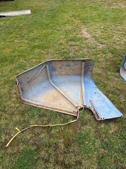 Zadní blatníky Zetor 3011 - 5