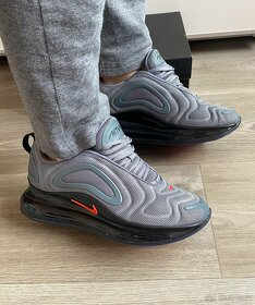Tenisky Nike Air 720 - 5