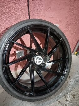 Tomason TN17 20" 5x112 směrové 2x levé 2x pravé - 5