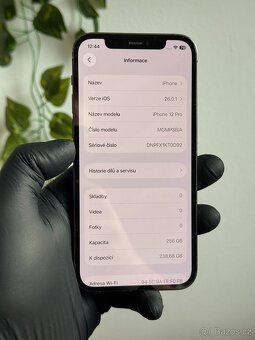 iPhone 12 Pro 256GB - 100% baterie - 5