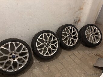 Lita kola Ford 19 - 5