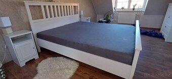 Manželská postel a noční stolky Ikea - 5