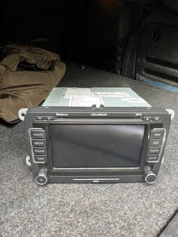 Originální radio škoda superb - 5