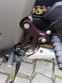 Honda cb1000r - 5