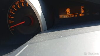 Toyota Corolla Verso - 5