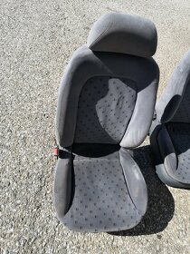 Prodám přední sedačky SEAT Toledo II. - 5