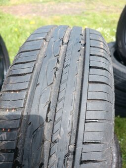 Letní kola 185/60/R15 disky Renault ,Dacia - 5