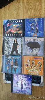 Prodám CD Retro Hrané uš mají vlásečnice. - 5