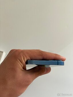 Prodam iPhone 13 modrý 128 GB - 5