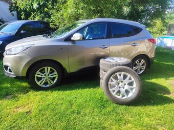 Hyundai ix35, 2.0crdi 135kw 4wd - 5