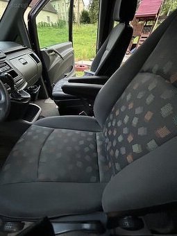 MERCEDES Vito 111 Cdi LONG 9 míst. osobní M1 r.v.:2007 - 5