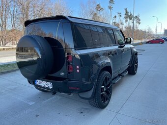 Land Rover Defender - 5