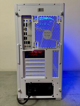 ZÁNOVNÍ HERNÍ PC R5 8400F/32GB RAM/RX 6700-XT/1TB SSD - 5