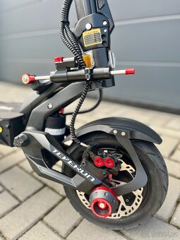 Teverun Fighter Eleven + 35Ah V4 2025 - 5