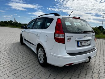 Hyundai i30 CW 1.6 92Kw / 2010 - 5