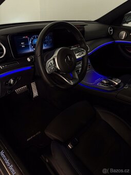 Mercedes E220d AMG – výbava, v záruce, 100tis.km - 5