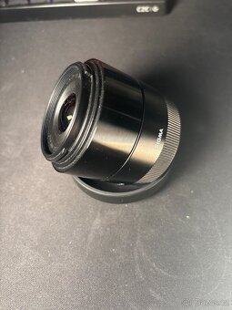 Sony A6300 + SmallRig klec – výborný stav, plně funkční - 5