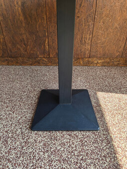 Jídelní stůl, nová stolová podnož PEDRALI - 5