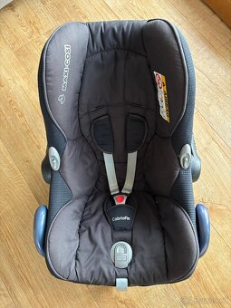 Autosedačka Maxicosi vč. novorozenecké vložky a fusaku - 5