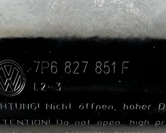 Levá vzpěra el.kufru 7P6827851F VW Touareg 7P FL r.v. 2016 - 5