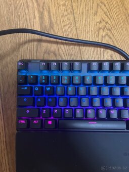 Herní klávesnice SteelSeries Apex Pro - 5