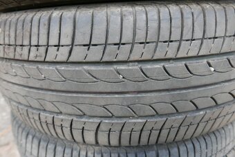 Prodám pneu Bridgestone 175/65x15 84H - 5