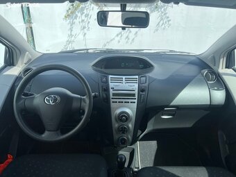 Toyota Yaris, 1,0 51kW, klimatizace, původ vozu ČR - 5