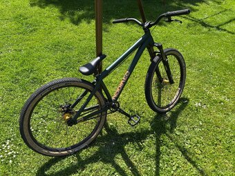 Prodám skákací kolo. NS Bikes minimálně používané - 5