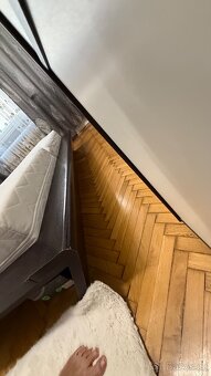 🛏️ Elegantní manželská postel z masivu 180x200 cm – včetně - 5