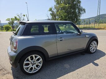 Mini Cooper JCW 155 kW R56 SLEVA - 5