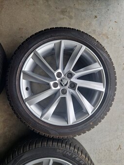 Zimní sada alu Škoda Kamiq / Scala 205/50 R17 Pirelli - 5