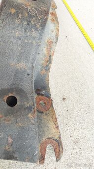 Ford Ranger – Příčka pod převodovku, silentblok převodovky - 5